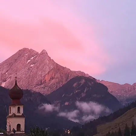 Cesa Lamar Lejlighed Canazei